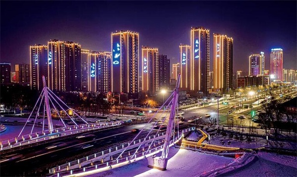 1657613739156384.jpg 一個城市亮化工程公司的團(tuán)隊組成